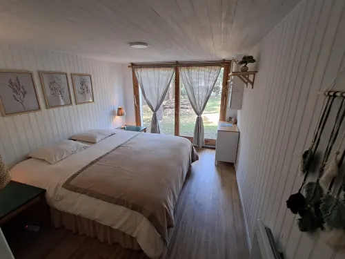 SAVANNAH - The pine house