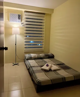 Try the best comfort our place has to offer! KEN-J Condotel has it all! Hotels in Tondo