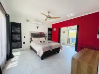 Charming 2-bedroom villa with WiFi, AC in tranquil Marloth Park