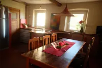 Old shepherd's house/artists' house Hotels in Mainleus