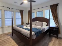 Denton Newly Renovated 4bed 3bath 2washer/dryers