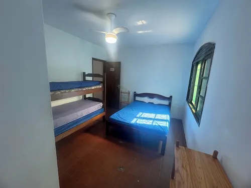 House in front of the sea in Mongagua. Spacious for the whole family