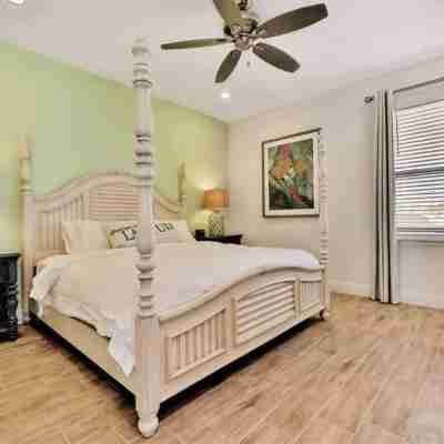 4-bedroom Cottage close to Disney Parks/ SeaWorld/Universal Rooms