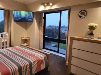 Beauty with Panoramic Views of Mount Pirongia Hotels in Te Awamutu