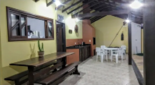 House with pool Guaratuba-Barra do Saí - 100 m from the beach