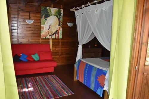 CHALET "Danse du Tambour" 2 people - Hotels in Pointe-Noire