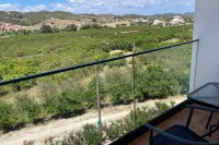 Orange Grove Residence