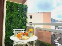 Comme à L'hôtel Hotels in Aurillac