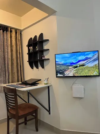 1bhk in pune near swargate metro Отели рядом с достопримечательностью «СКТРС Пуна Институт оф Компьютер Текнолоджи»