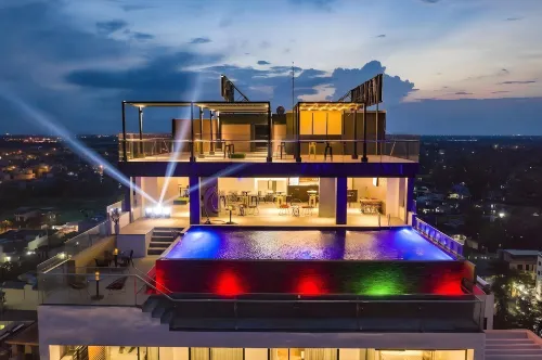 The Marron Hotel