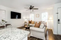 TigerTown Retreat - Comfort Minutes from Campus