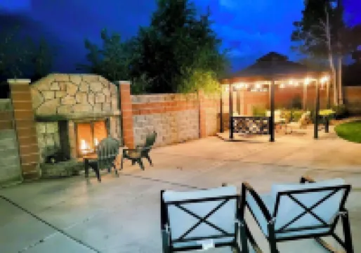 Fossil Crest Retreat