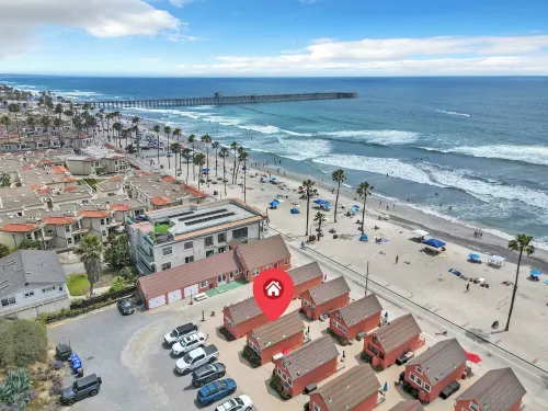 Modern Beachfront Cottage