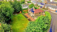 Red Roofs | 5BR Luxury | Near Edinburgh | EV Point Hotels in 