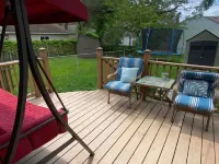 Home Away from Home2-bedroom house in nice Wyandotte with AC, WiFi 懷恩多特酒店