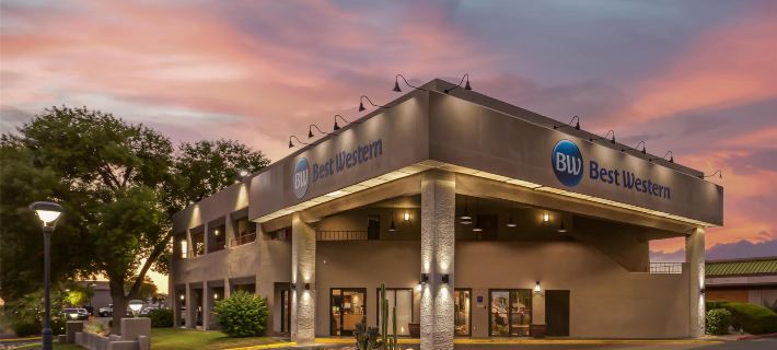 Best Western InnSuites Tucson Foothills Hotel  Suites Hotels in Pima County