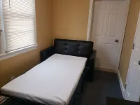 1-bedroom in Capitol Heights near Washington DC & metro train station Hotels in Seat Pleasant