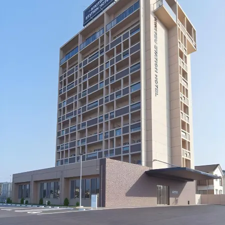 Kikitsu Station Hotel Отели рядом с достопримечательностью «Ōmura-kō»