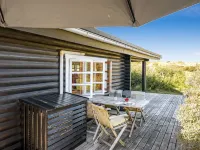 "Christl" - 500m from the sea Hotels in Henne