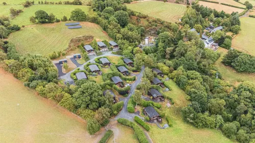 Glanyrafon Bungalow Hotels in Rhayader