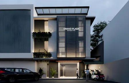 Grand Plaza Boutique Hotel Отели рядом с достопримечательностью «Masjid Baiturrohim Pindo Deli 2»