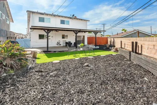 4B 2B Home in Carson Near Harbor UCLA Hospital