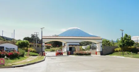 A private villa in an exclusive  gated community in San Miguel - 3 bdr & 2 baths