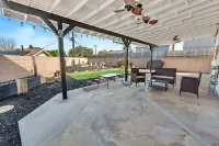 4B 2B Home in Carson Near Harbor UCLA Hospital