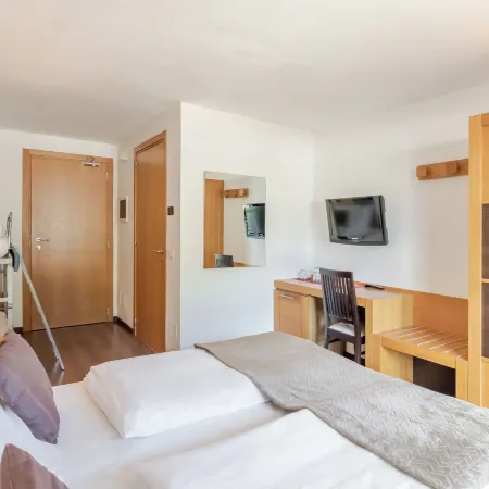 Hotel Dolomiti Chalet Отели рядом с достопримечательностью «Монте-Бондоне»