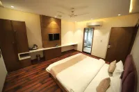 Staykart Z Balaji Mandir Kanwaliyas 주변 호텔