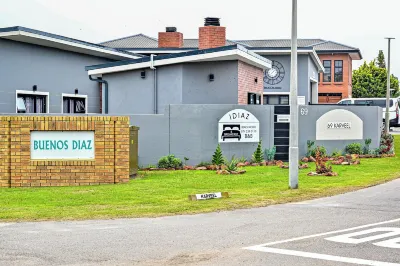 Diaz Guesthouse Hotel a 