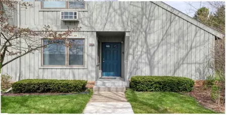 Don’t Miss Peak Fall Colors! Book Your October Stay.