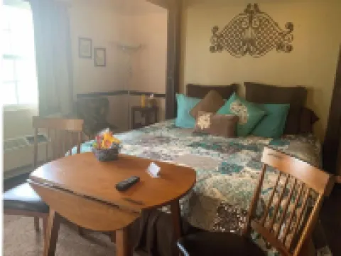 The Dickey House, Garden Suite 馬什菲爾德酒店