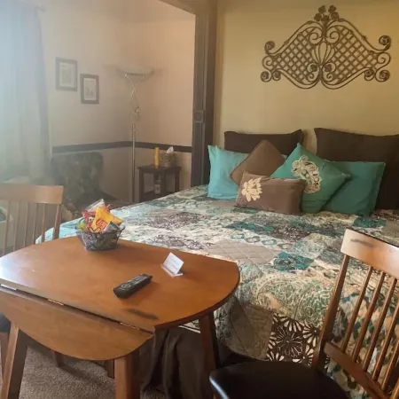 The Dickey House, Garden Suite