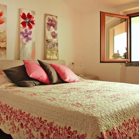 Apartment in Lezzeno by Lake Como's Serenity
