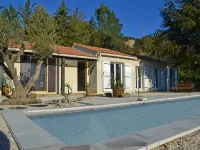 Tranquil Vineyard Villa, Berlou - 빌라