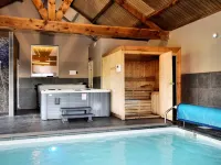 Durbuy Luxe Villa with Pool - Villas