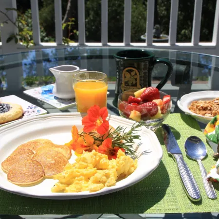 Olallieberry Inn Bed and Breakfast