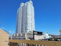 Run-AC Villa- Block from Ocean Casino and Waterpark!