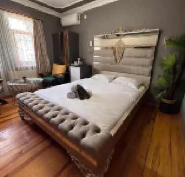 แกรนด์ อาห์ตามาร์ โรงแรมใน