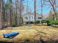 Beachfront Breezes 20 Steps To Water w/ Beach Firepit & Grill Near Acadia