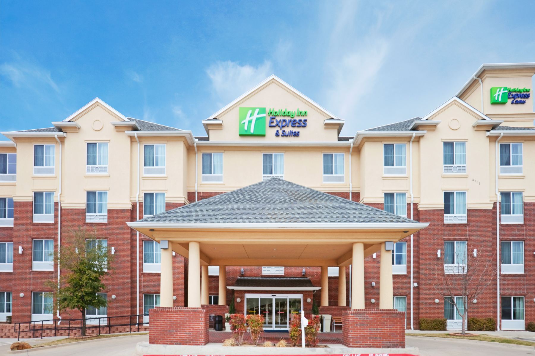 Holiday Inn Express & Suites DALLAS - GRAND PRAIRIE I-20 by IHG