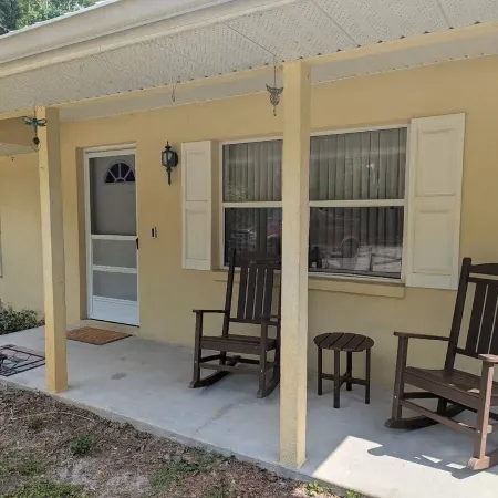 Country Retreat in North Central FL Oasis w/ Firepit, WiFi & Nearby Springs
