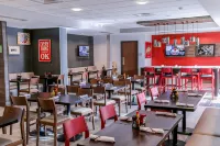 Holiday Inn & Suites DENVER TECH CENTER-CENTENNIAL by IHG - breakfast