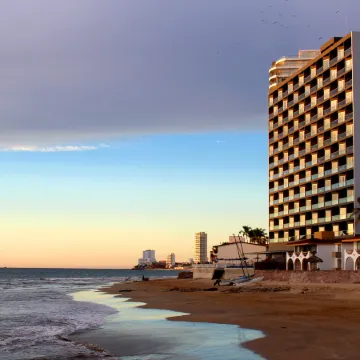 Holiday Inn Resort MAZATLAN by IHG