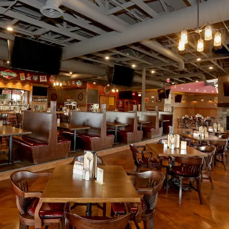 Holiday Inn & Suites SIOUX FALLS - AIRPORT by IHG