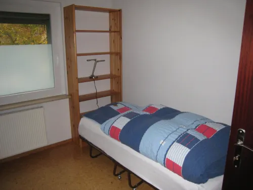 2.5 km to the city center.  Vacation apartment in a quiet location.
