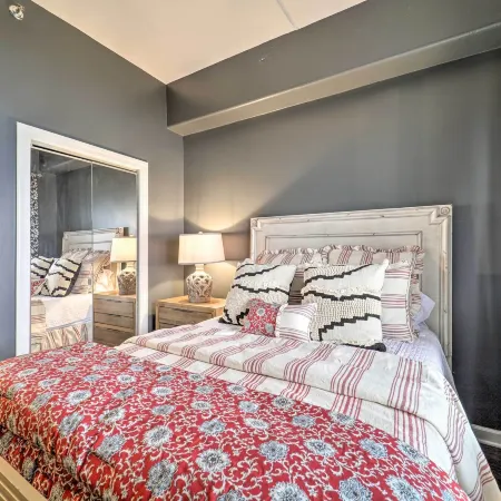 3 Mi to Skiing: Mtn-View Condo in Sugar Top Resort