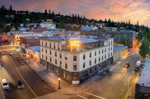 Lightwell Hotel & Spa Hotels in Hood River