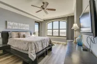 Emerald Grande Condo Beach, Marina and Ocean View - Balcony